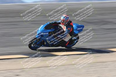 media/Oct-13-2025-Moto Forza (Mon) [[a66d839500]]/3-B Group/Session 2 (Bowl)/